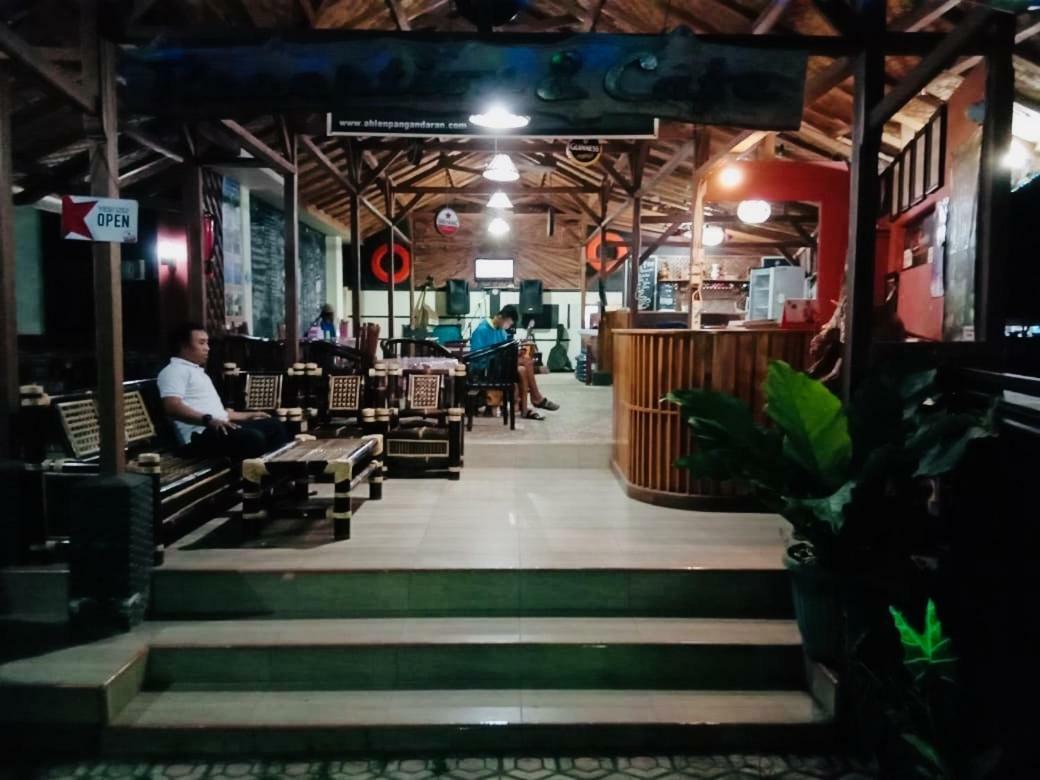 Ahlen Pangandaran Hotel Exterior photo